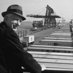 The history of the shipping container Malcom-McLean